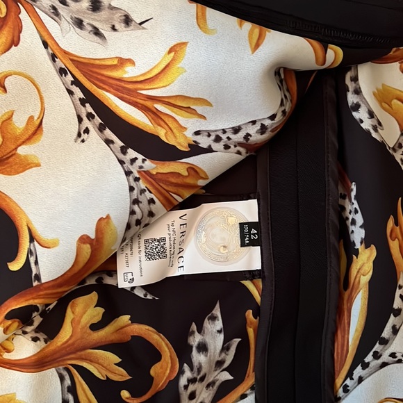 Versace Skirt - Picture 3 of 4